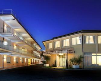 Hotel Cristoforo Colombo - Rom - Gebäude