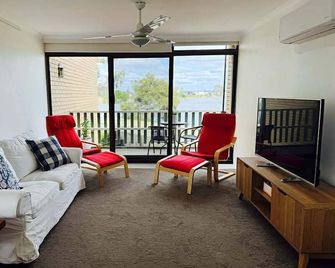 On the Lake Nagambie -U4 - Nagambie - Living room