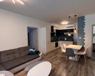 2i Apartment with balcony, Rača - Bratislava - Living room