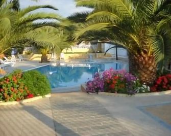 Olympic Bibis Hotel - Polygyros - Pool