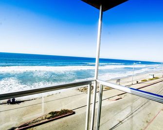 Beachfront, sun, sand & fun - Cozy 1 Bdr Apt - Tijuana - Ban công