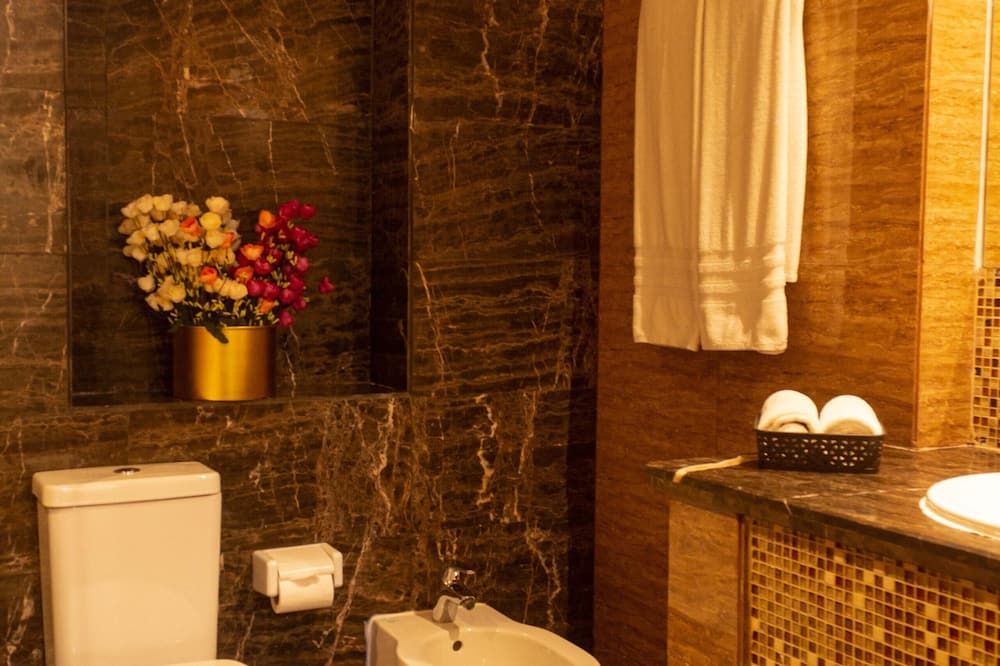 Blaire Executive Suites - Manama - Bad