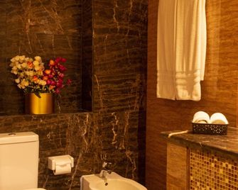 Blaire Executive Suites - Manama - Bathroom