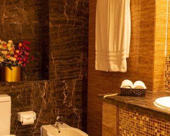 Blaire Executive Suites - Manama - Bad