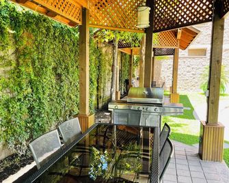 Beautiful private apartment in Ecovivienda Etapa 1 (8 min American Embassy) - Tegucigalpa - Patio