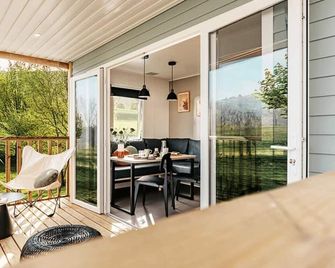 Camping 4 étoiles - ccbg0ic - Saint-Éloy-les-Mines - Balkon