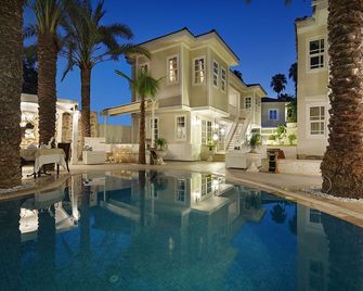 Elegance East Hotel - Antalya - Pool