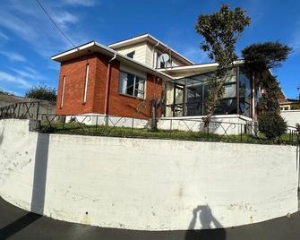Glenpark Lodge - Dunedin - Building