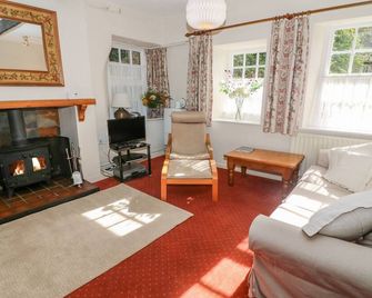 Lane Fold Cottage, Pet Friendly, With Open Fire In Grassington - Grassington - Living room