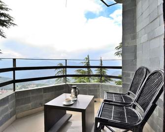 Hotel Mgm 1 - Dalhousie - Balcón