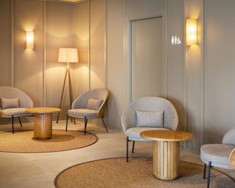 B&b Hotel Vila Do Conde - Vila do Conde - Lounge