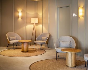 B&b Hotel Vila Do Conde - Vila do Conde - Lounge