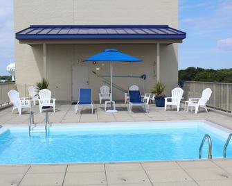 Charming Condo! Steps to Boardwalk! - Rehoboth Beach - Pool