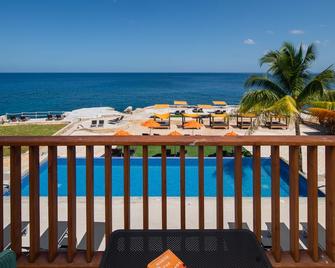 Samsara Cliff Resort - Negril - Balcón