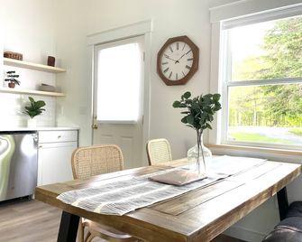 King Size Sun Rise Midcoast Lovely Stay - Topsham - Dining room