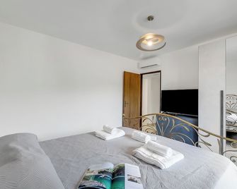 La Dolce Laveno, Laveno Mombello, Italy - Laveno-Mombello - Chambre