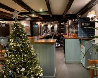 Blue Ball Inn, Sandygate, Exeter - Exeter - Bar