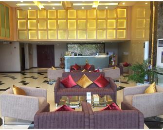 رويال بافليون هوتل - يانغون - ردهة