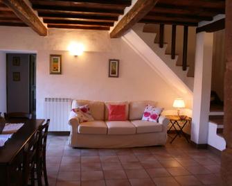 Borgo Antico - Poggioni - Sala de estar