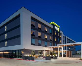 Home2 Suites by Hilton Bastrop - Bastrop - Gebouw