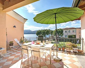 Morgante Salò-Lake view & parking - Happy Rentals - Salò - Balkon