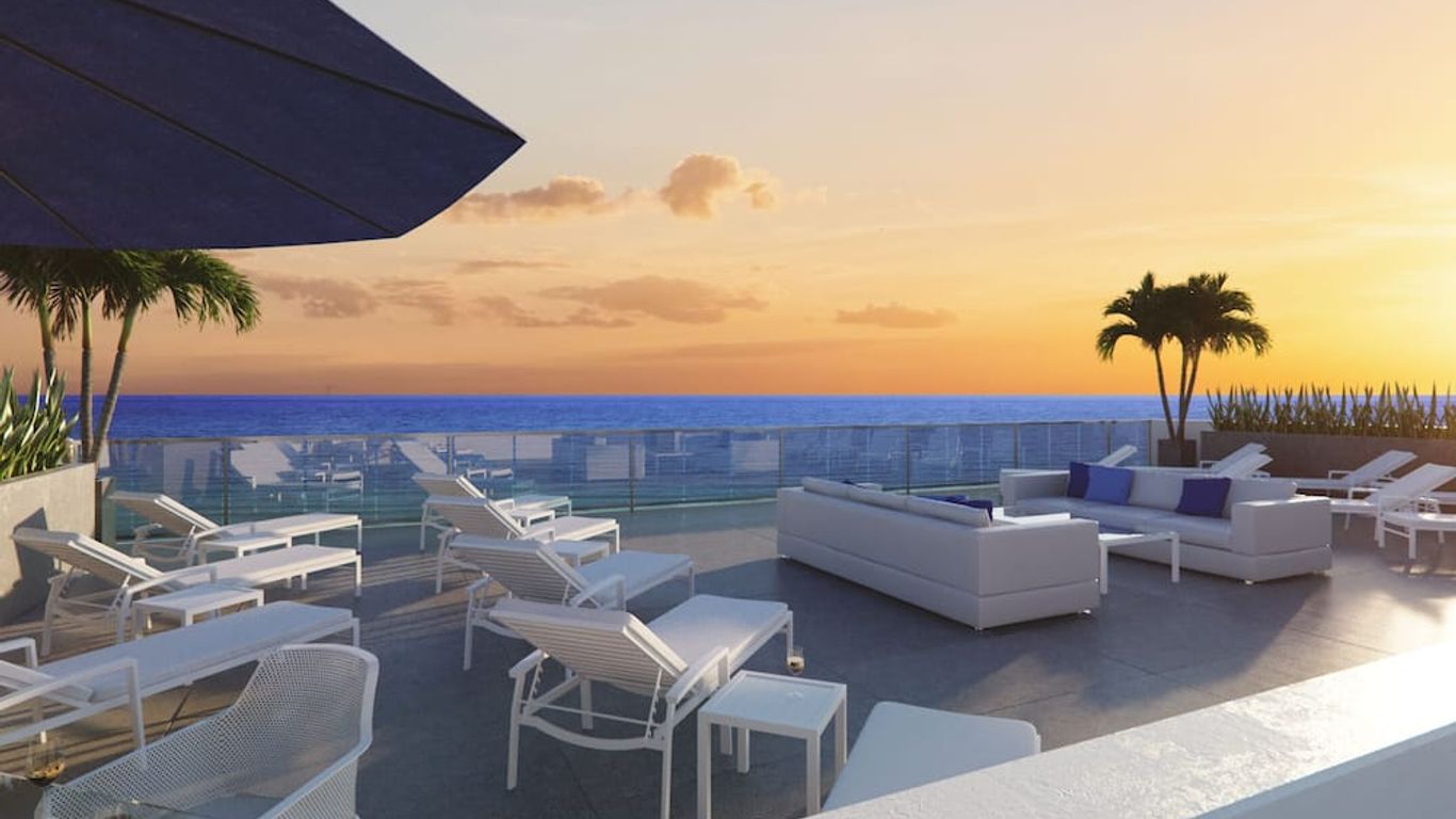 Ocean Club Treasure Island Hotel