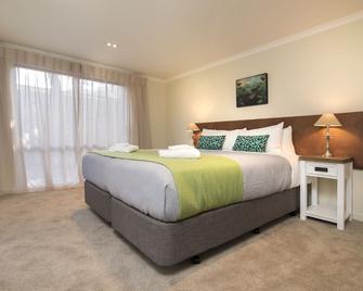 Furneaux Lodge - Endeavour Inlet - Bedroom