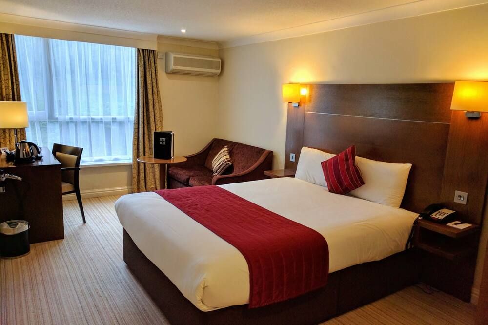 جينزبرو هاوس هوتل