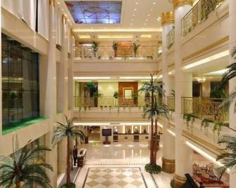 Dongying Dongsheng Hotel - Dongying - Lobby