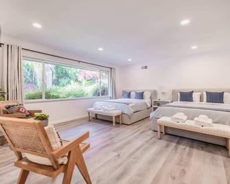 @ Marbella Lane - Serene Ranch Style Home w/Pool - Fullerton - Bedroom