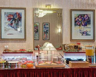 Astoria Hotel - Trier - Buffet