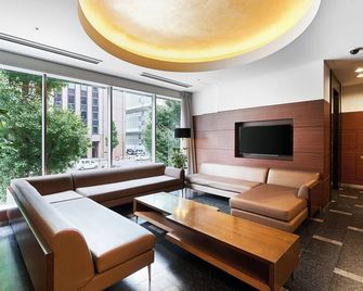 Daiwa Roynet Hotel Nagoya-Ekimae - Nagoya - Living room