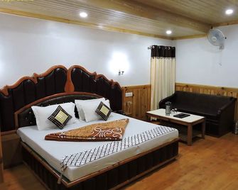 Hotel Chaman Palace - Shimla - Makuuhuone