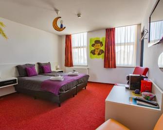 Hotel Cuba Libre - Vijlen - Schlafzimmer
