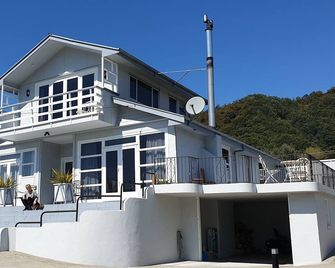 Top of The Town - Picton - Edificio