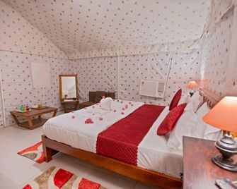 Arman Desert Camp - Jaisalmer - Phòng ngủ