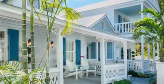 The Gardens Hotel - Key West - Patio