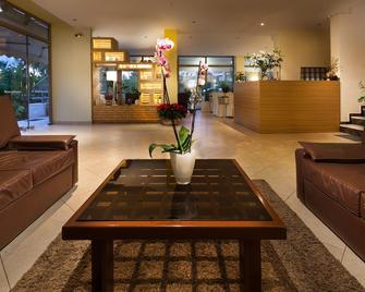 Minavra Hotel - Βούλα - Σαλόνι ξενοδοχείου