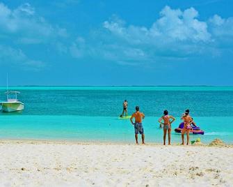 Vrbo Bahama Beach Club - Truly First Class - Marsh Harbour - Playa