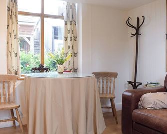 1 bedroom accommodation in Baschurch - Baschurch - 餐廳