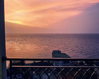 Bintumani - Freetown - Balkon