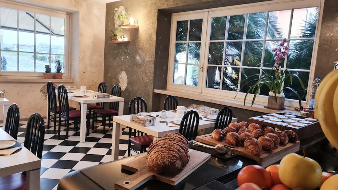 Albergo B&B Tenesi