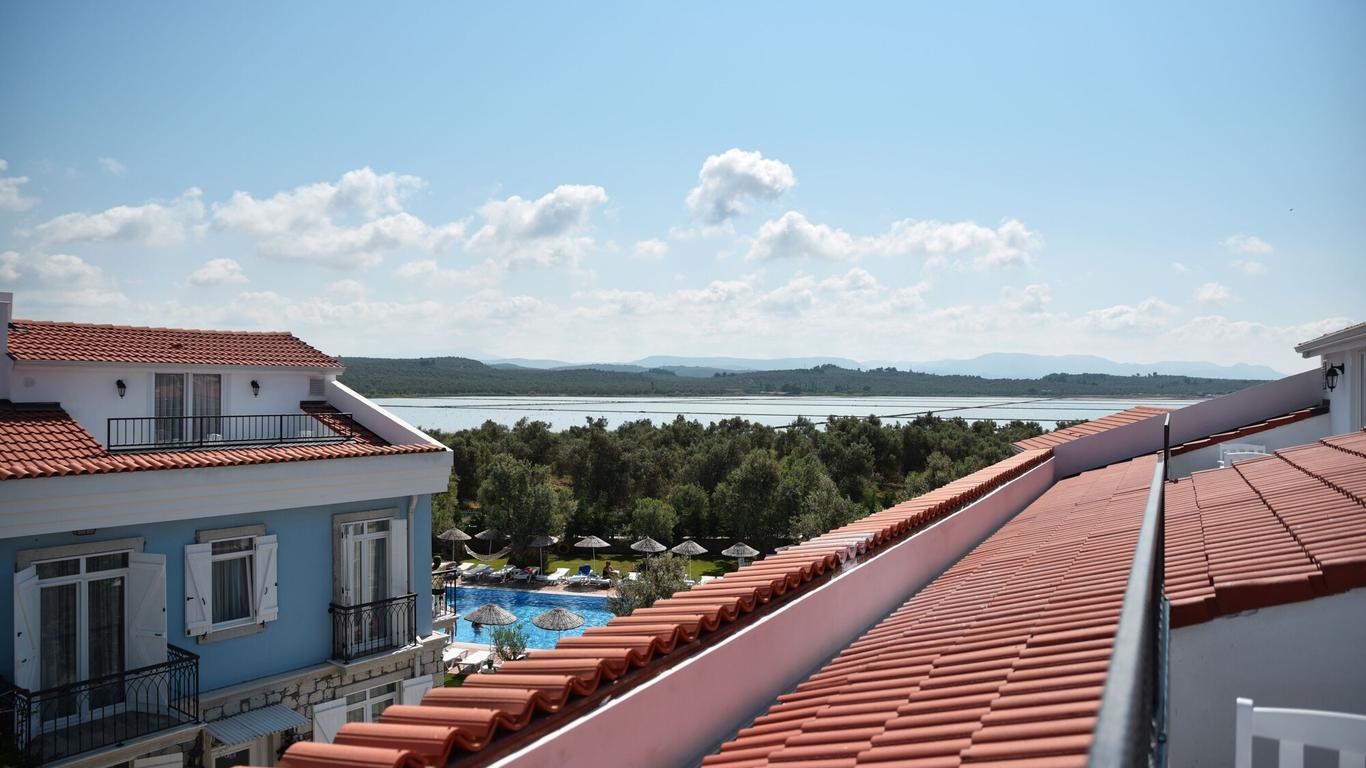 Zeytin Arasi Apart Otel
