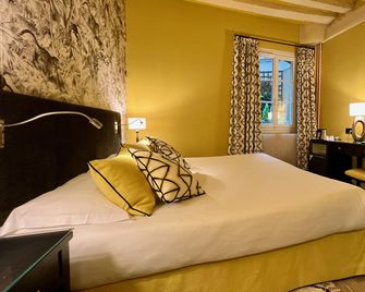 Hôtel Beaubourg - París - Habitación