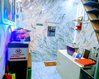 Royal Guest House And Dormitory - Bombay - Recepción