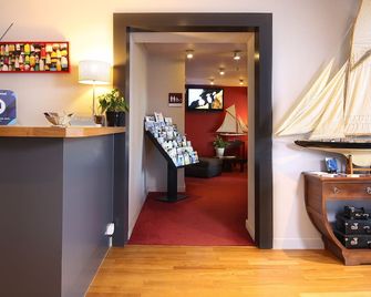 Trinité Hôtel - La Trinité-sur-Mer - Recepción