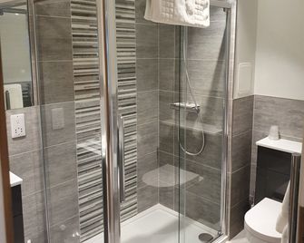 Sunninghill Hotel - Elgin - Koupelna