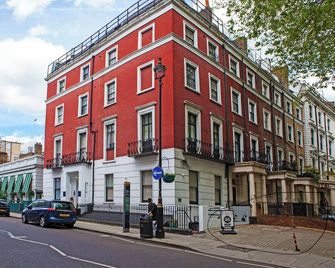 Putera Puteri Residence - Londres - Edifício
