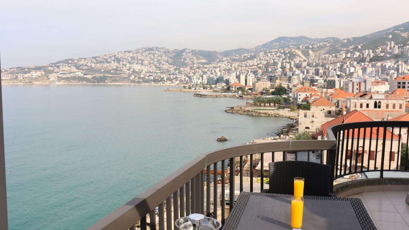 Holiday Suites Hotel & Beach Resort