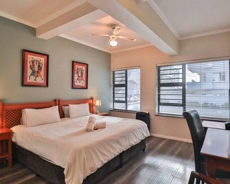 Spring Tide Inn - Cidade do Cabo - Quarto